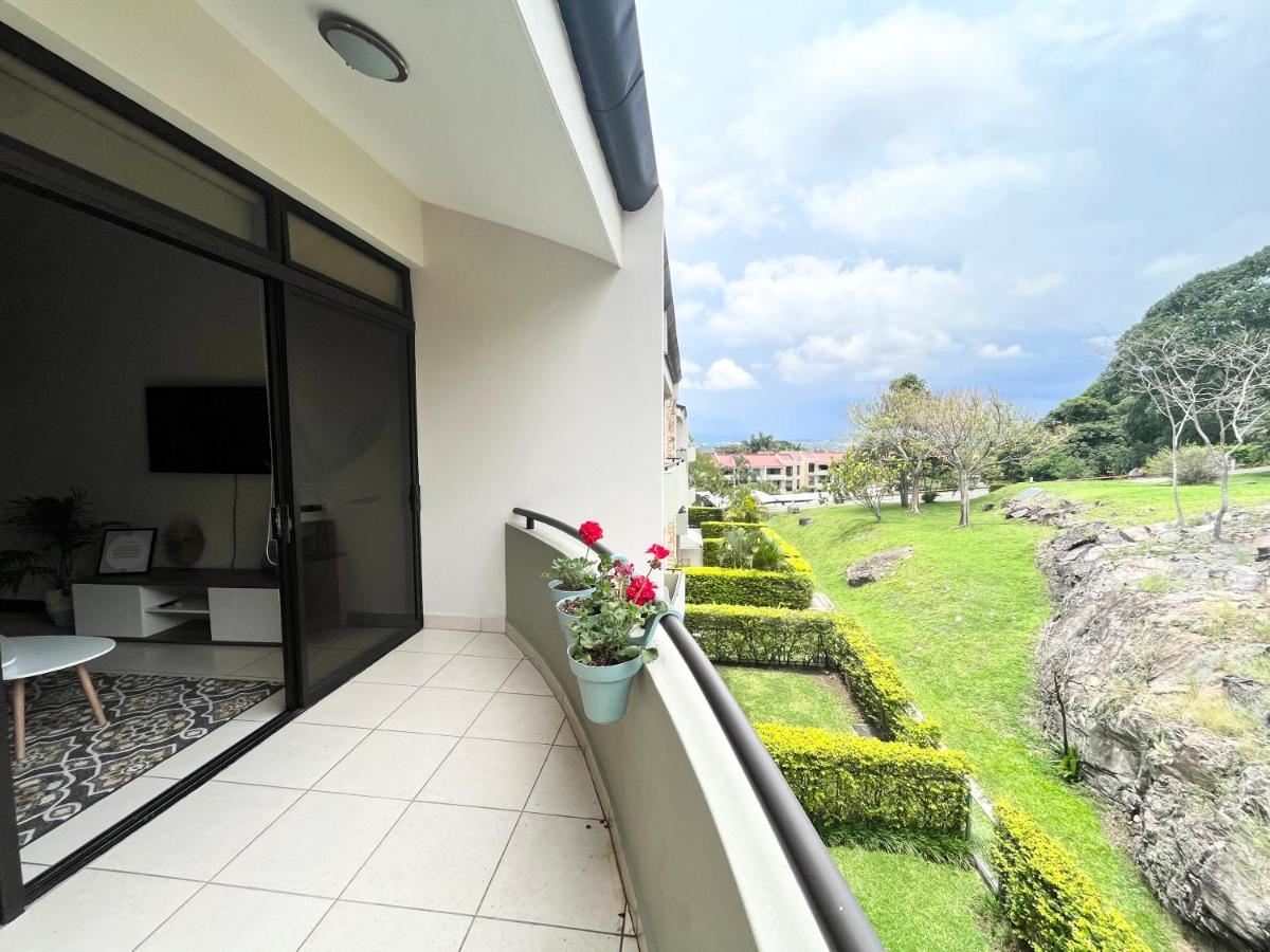 Cr Mariposa Rentals Comfortable Penthouse, Ac, Pool, Gym, Tennis Santa Ana  Exteriör bild